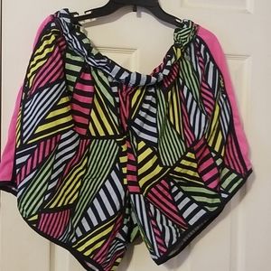 Plus size active shorts